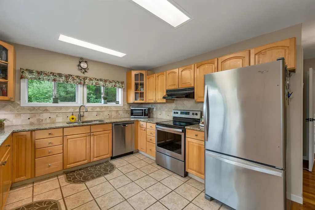495 North Shore Road Chesterfield NH 03462