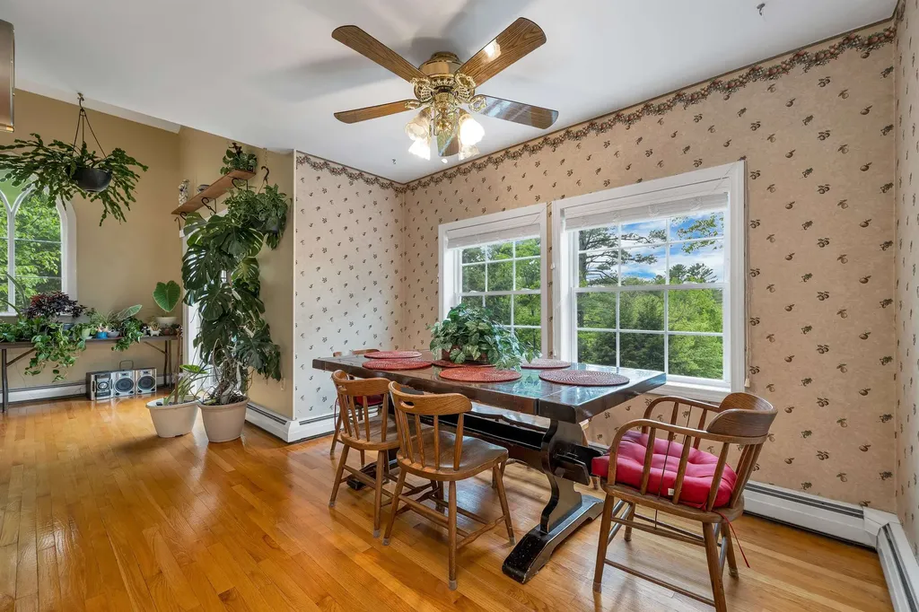 495 North Shore Road Chesterfield NH 03462