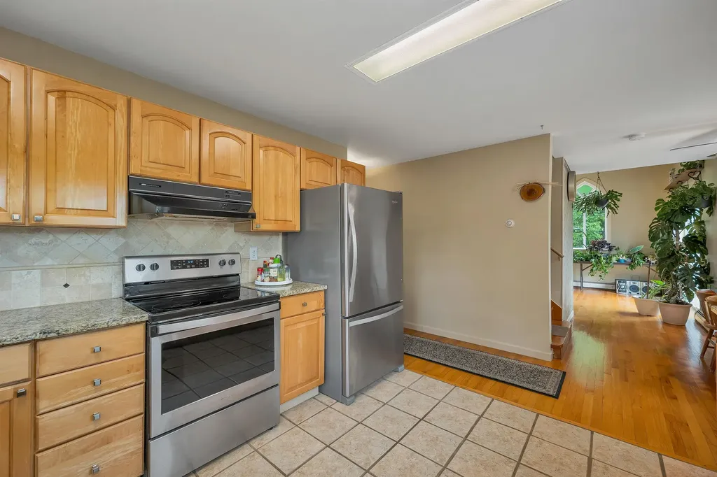 495 North Shore Road Chesterfield NH 03462