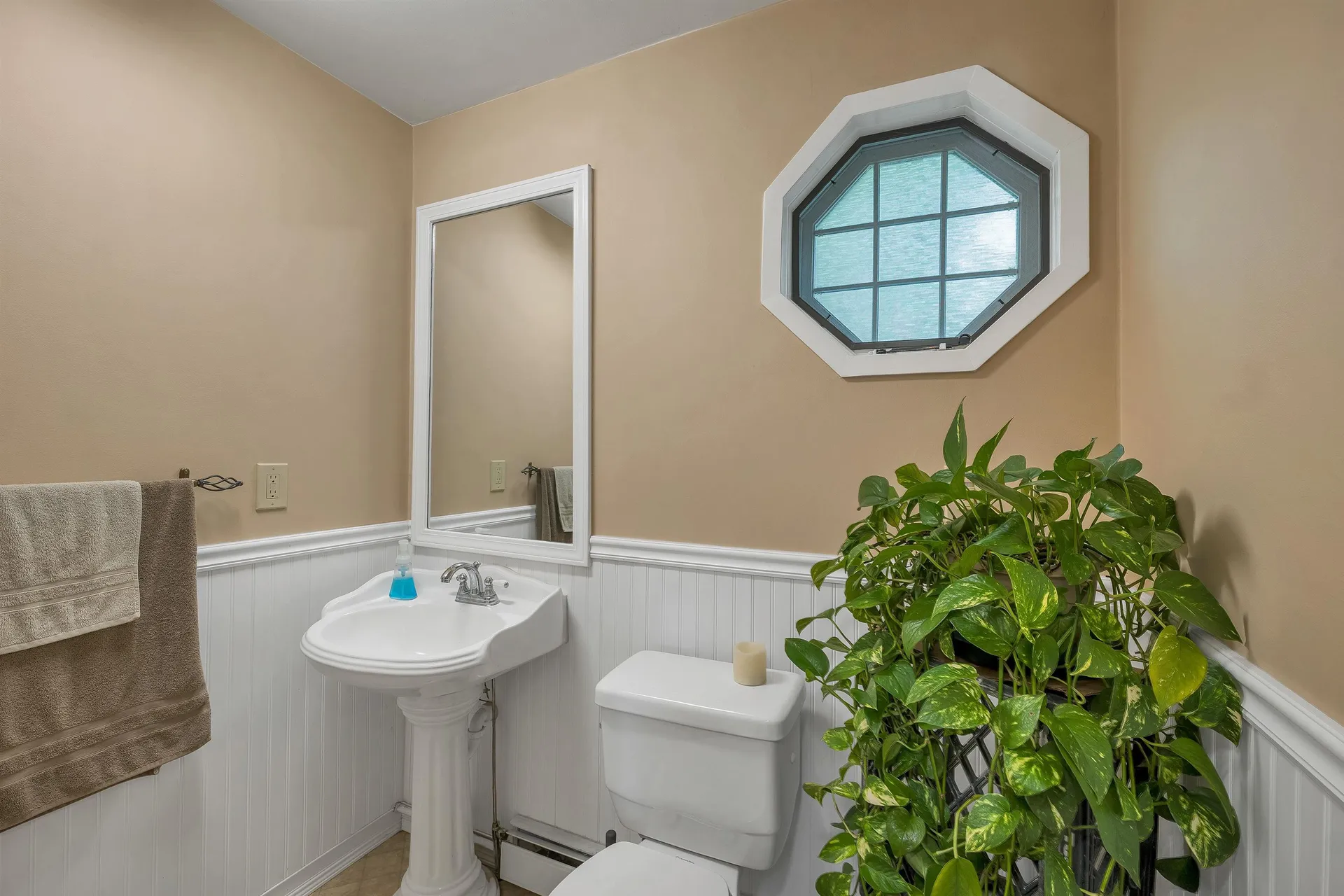 495 North Shore Road Chesterfield NH 03462