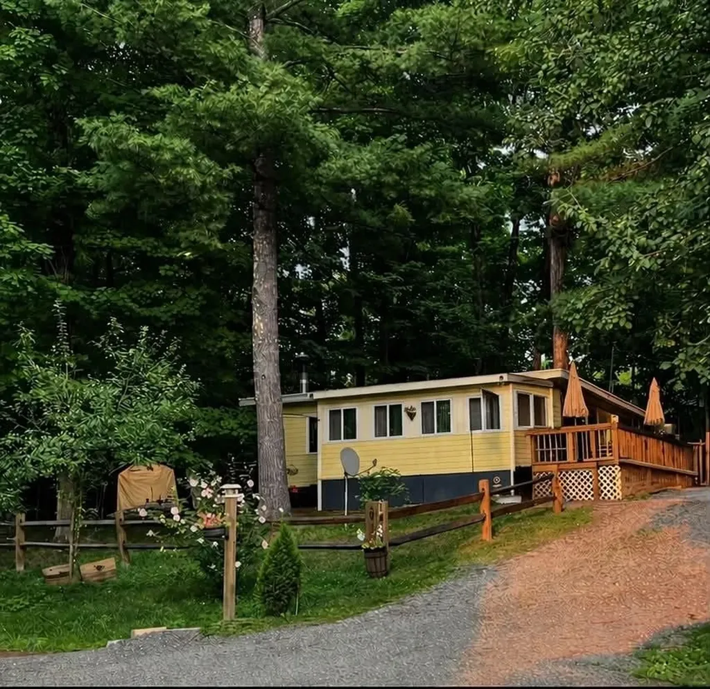124 Sharon Drive Hubbardton VT 05743