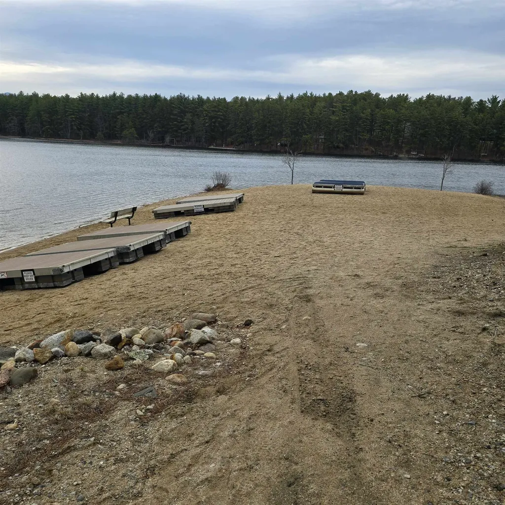 60 South Chocorua River Drive Tamworth NH 03817