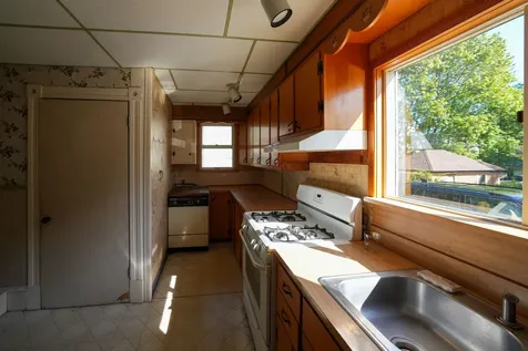 9 Burt Street Rockingham VT 05101