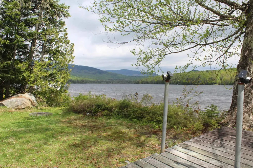 49 Pond Outlet Road Millsfield NH 03576