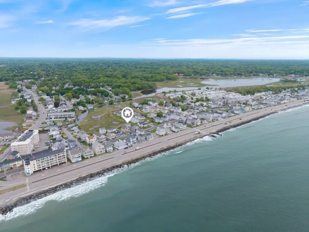 28 Kings Highway Hampton NH 03842