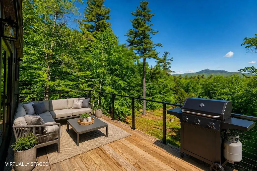 673 Page Hill Road Tamworth NH 03886