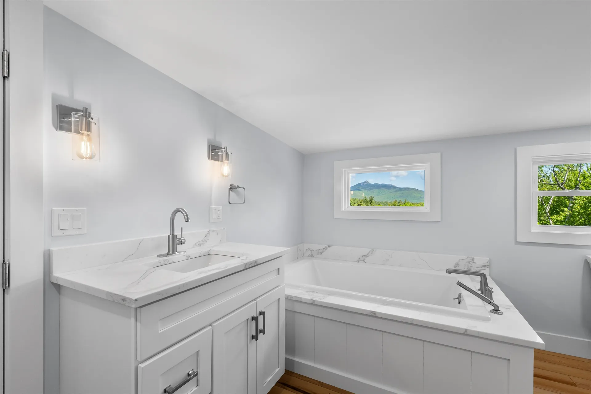673 Page Hill Road Tamworth NH 03886