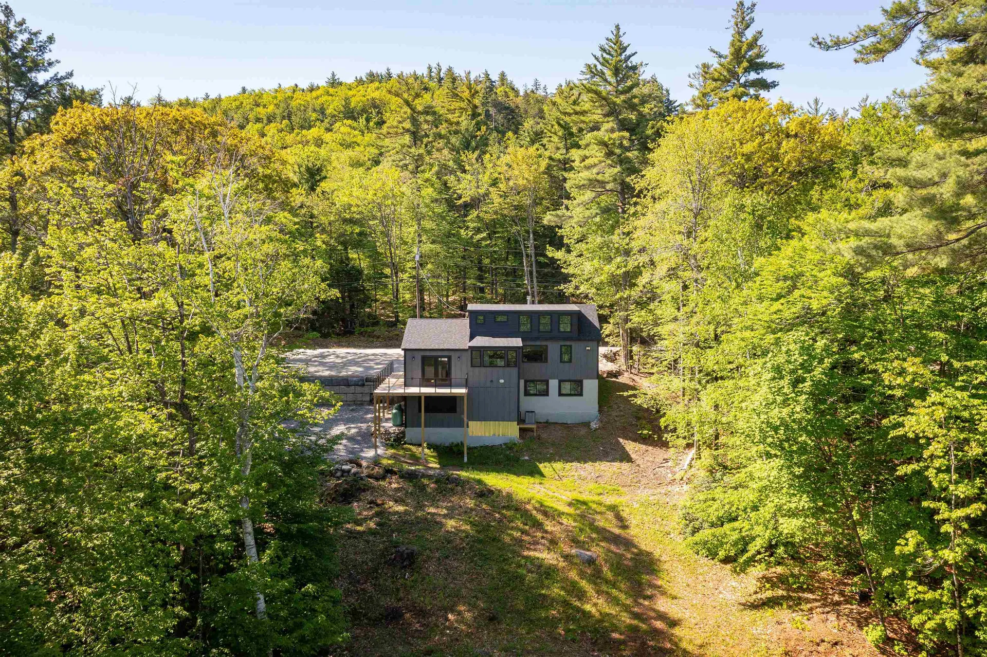 673 Page Hill Road Tamworth NH 03886