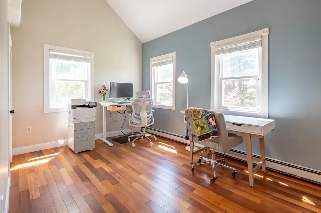 2 Bedard Avenue Derry NH 03038