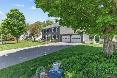 37 Countryside Drive Essex VT 05452