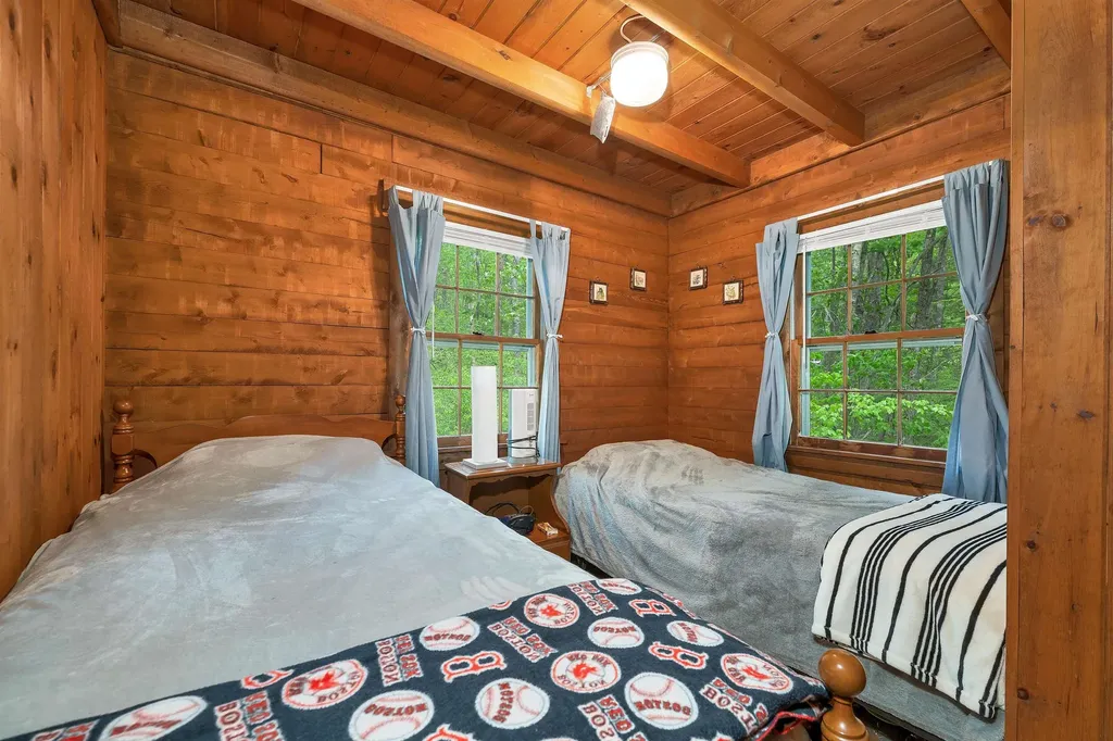 11 Dustin Drive Barnstead NH 03225
