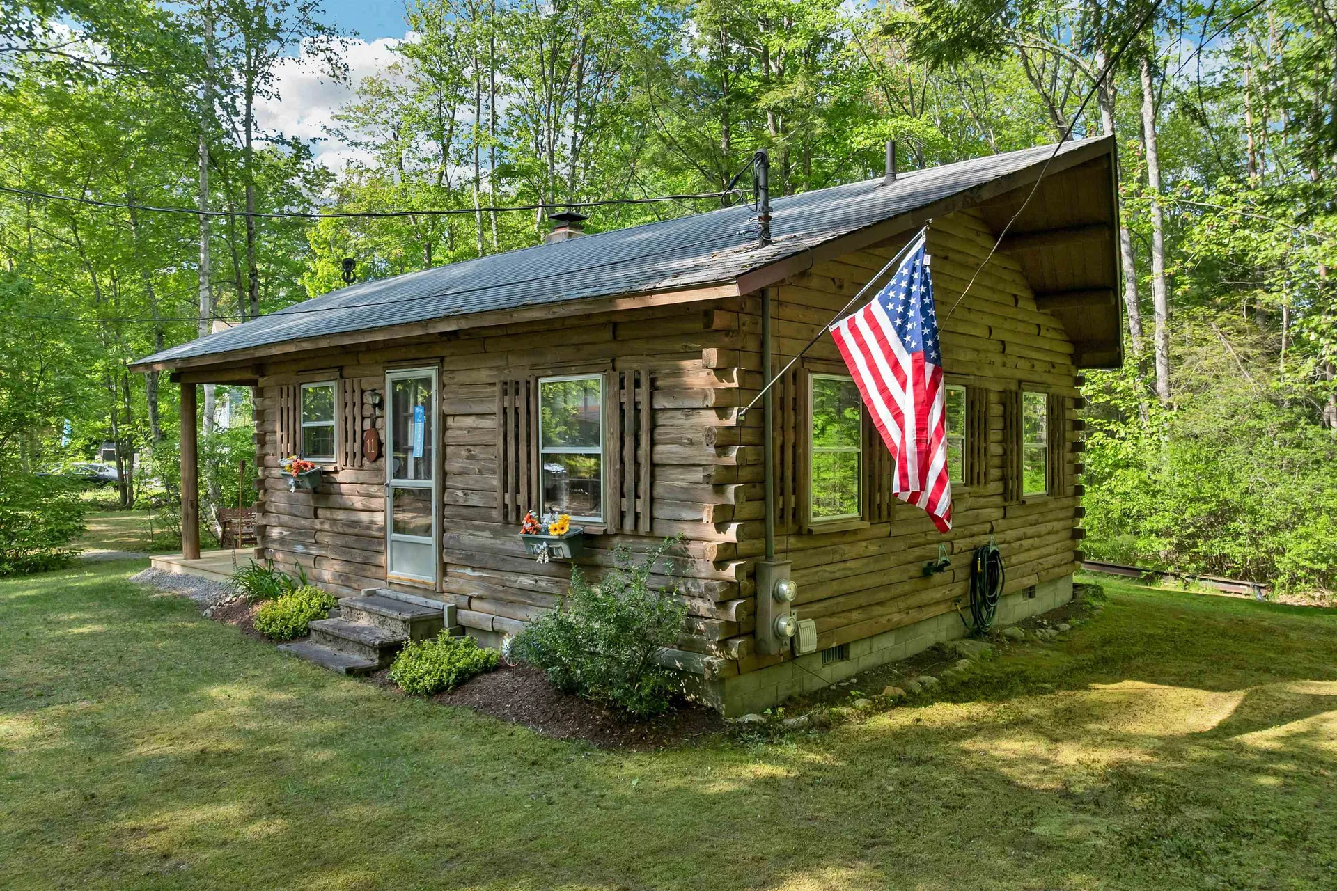 11 Dustin Drive Barnstead NH 03225