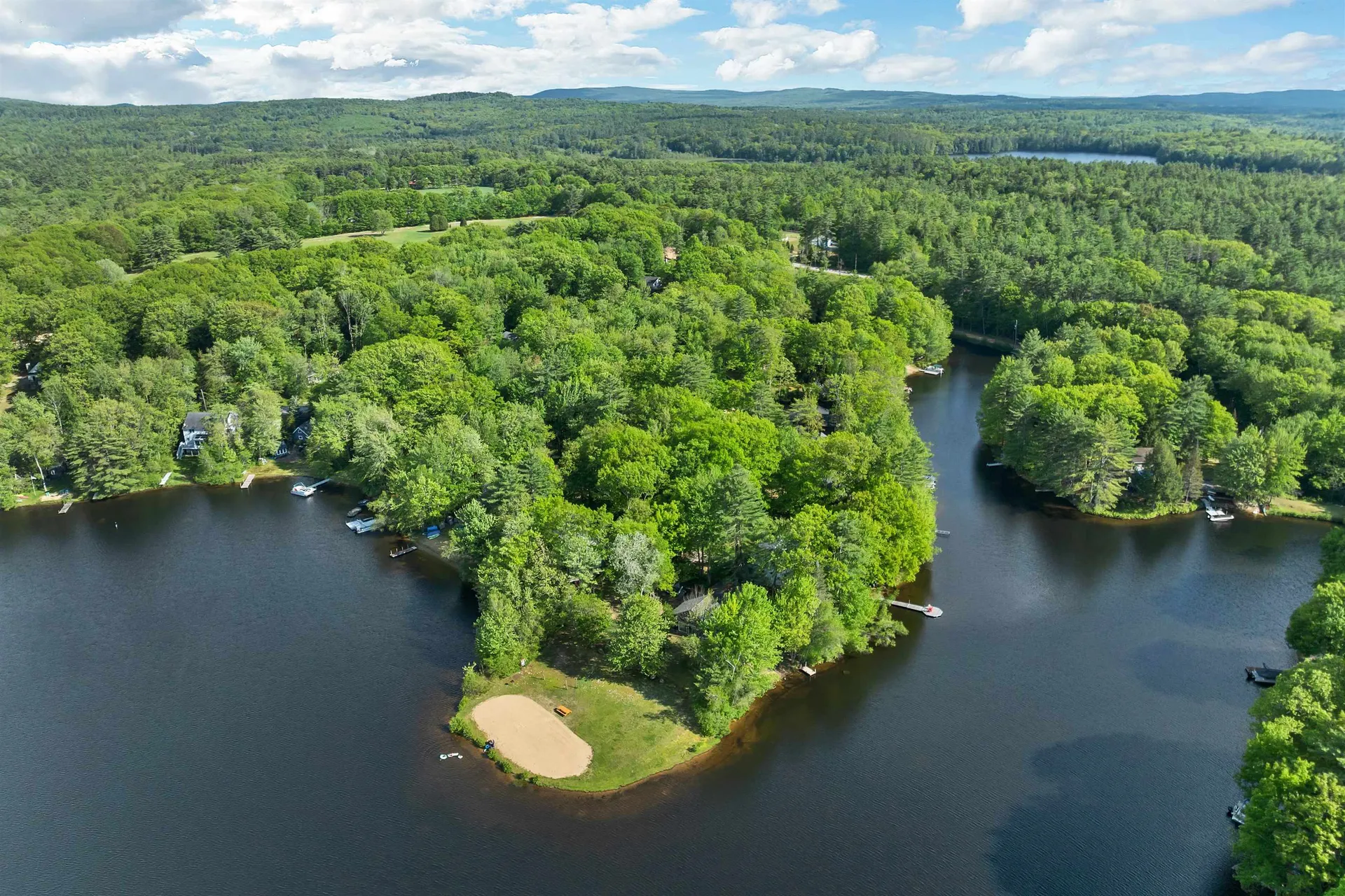 11 Dustin Drive Barnstead NH 03225