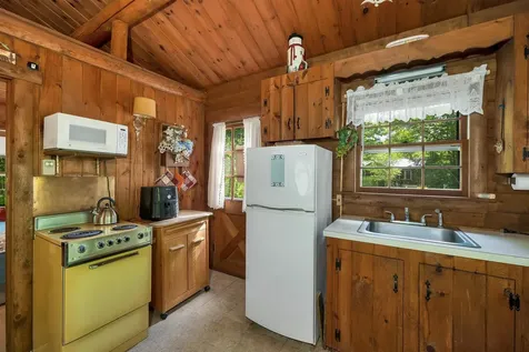 11 Dustin Drive Barnstead NH 03225