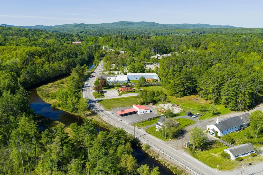 308 Sunapee Street Newport NH 03773