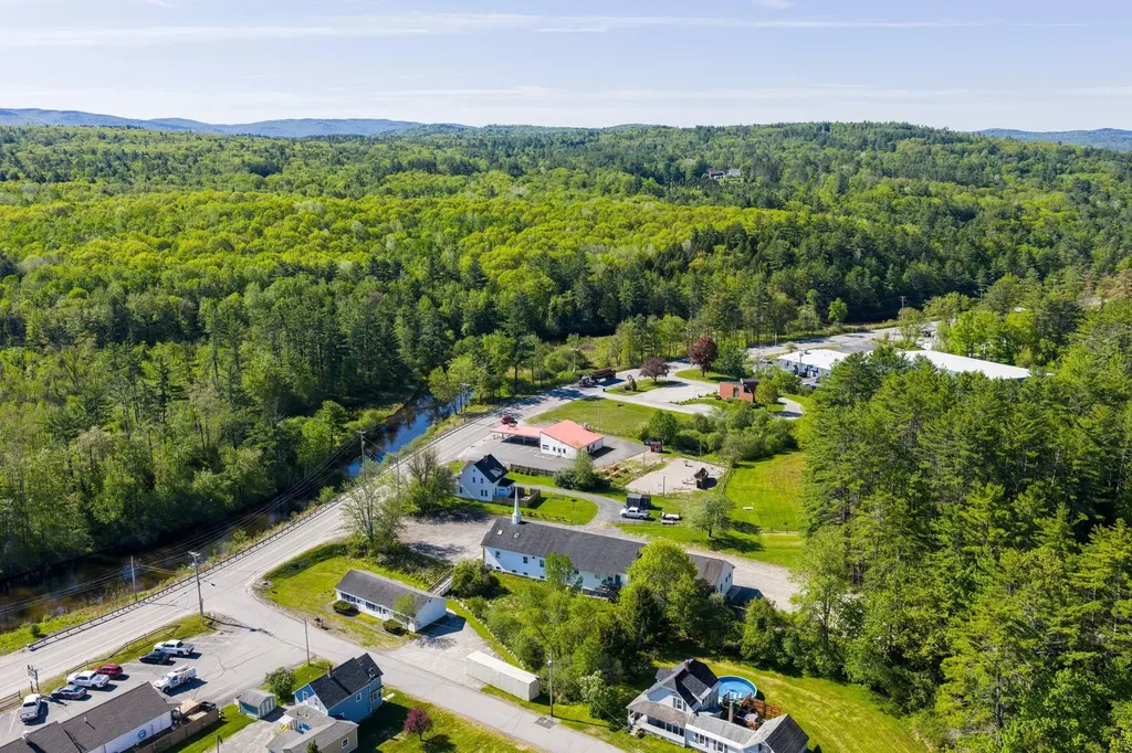 308 Sunapee Street Newport NH 03773