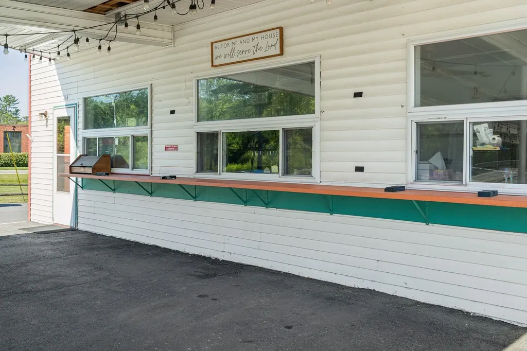 308 Sunapee Street Newport NH 03773