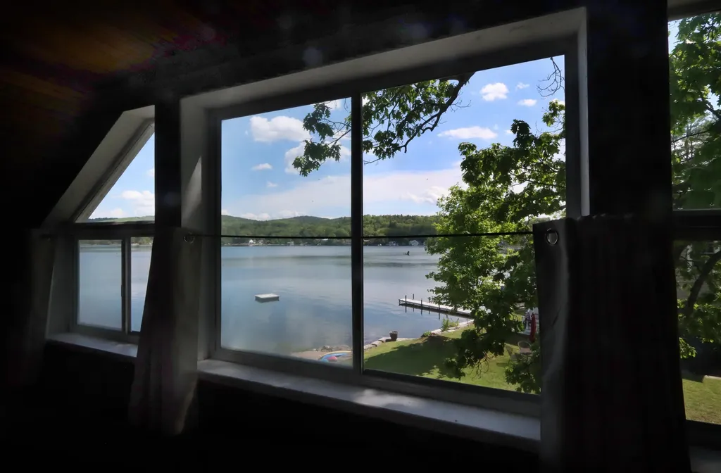 14 Silverdale Road Chesterfield NH 03462