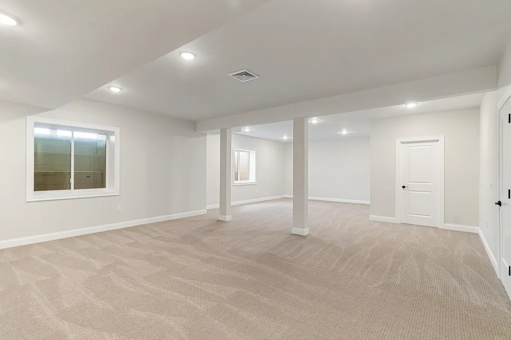 243 Aurora Road South Burlington VT 05403