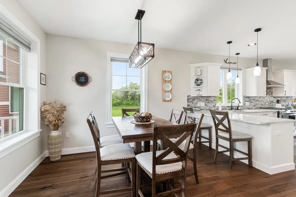 243 Aurora Road South Burlington VT 05403