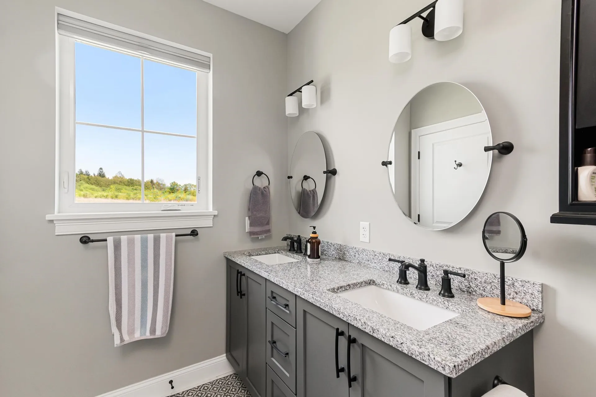 243 Aurora Road South Burlington VT 05403