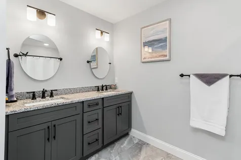 243 Aurora Road South Burlington VT 05403