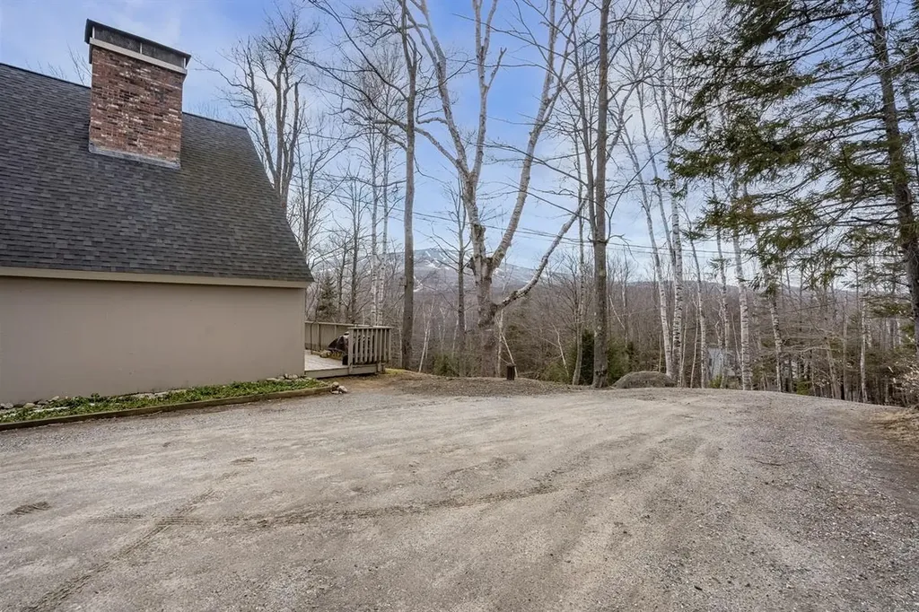 15 Nearing Road Winhall VT 05340