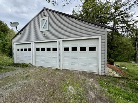 1238 Halls Lake Road Newbury VT 05051