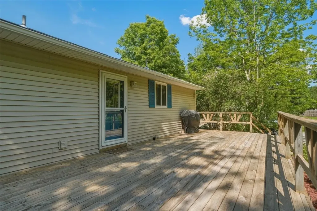 1153 Richmond Road Hinesburg VT 05461