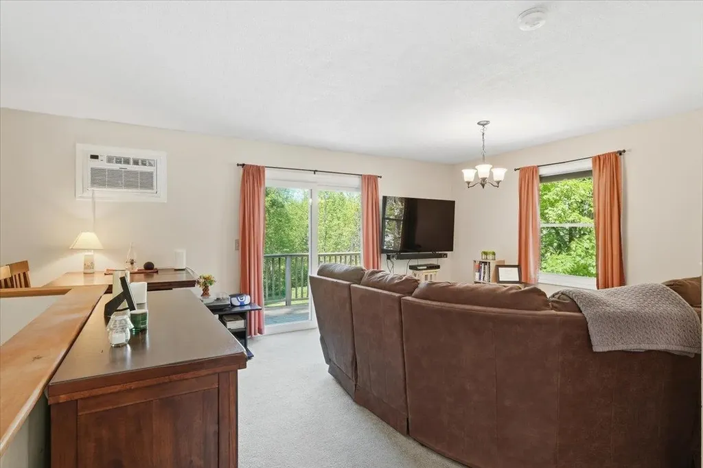 1153 Richmond Road Hinesburg VT 05461