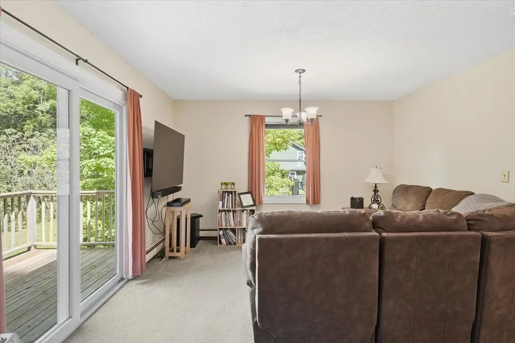 1153 Richmond Road Hinesburg VT 05461