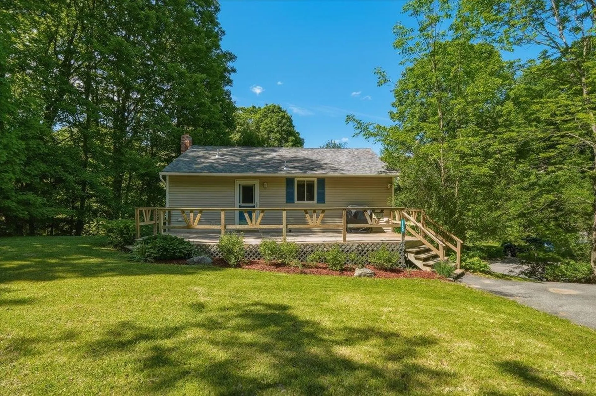 1153 Richmond Road Hinesburg VT 05461