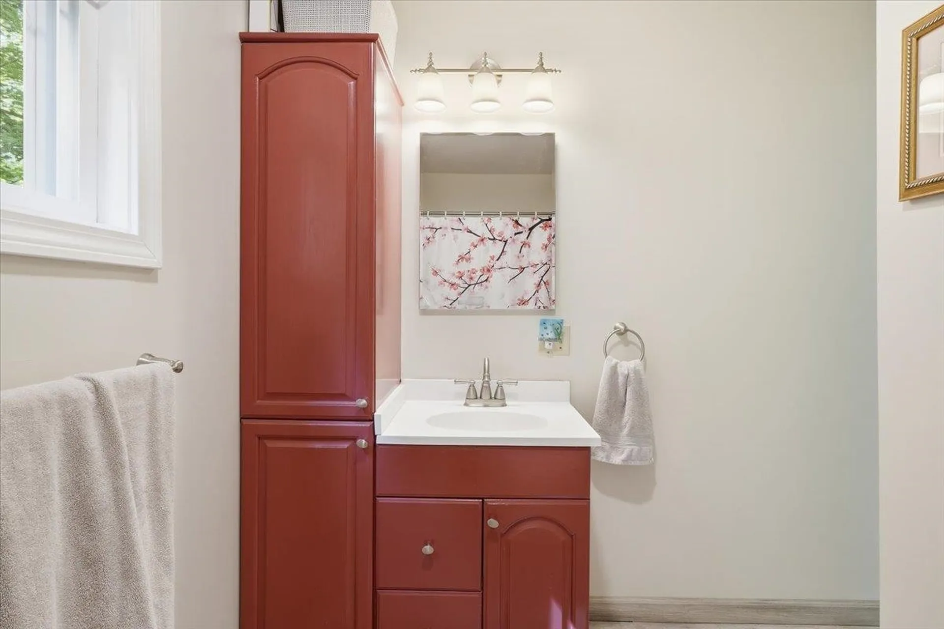 1153 Richmond Road Hinesburg VT 05461