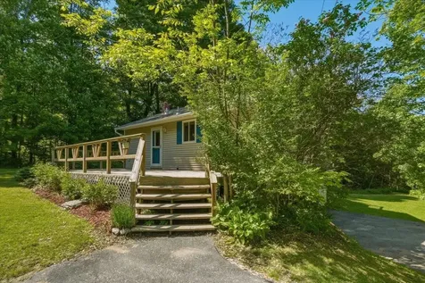1153 Richmond Road Hinesburg VT 05461