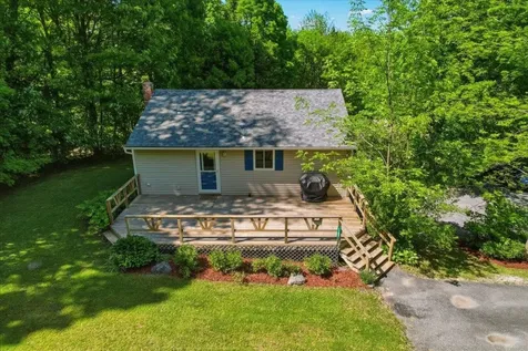 1153 Richmond Road Hinesburg VT 05461