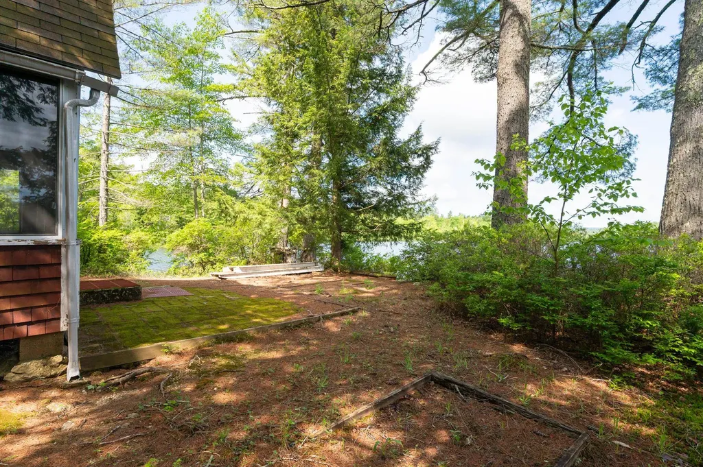 33 Sherene Orchard Road Meredith NH 03253