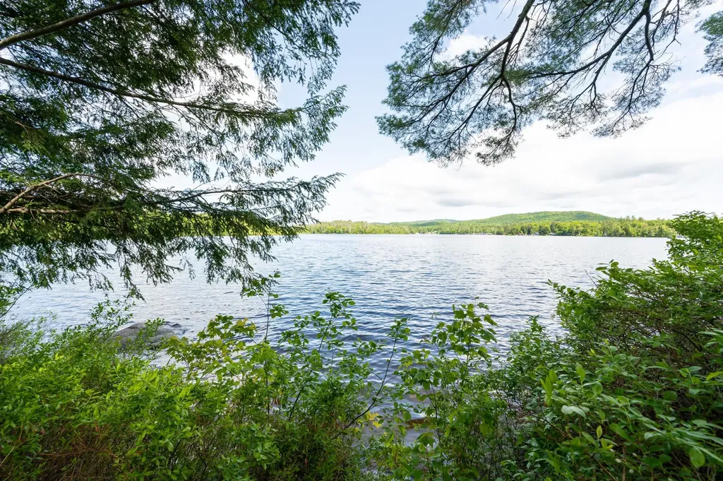 33 Sherene Orchard Road Meredith NH 03253