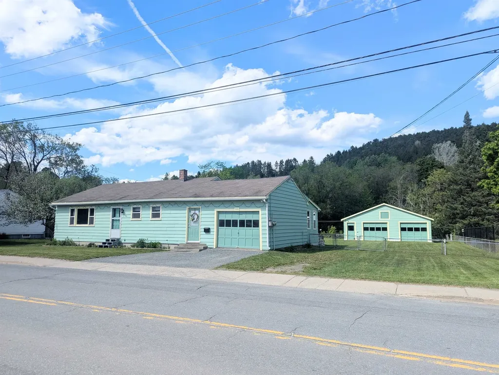 391 Concord Avenue St. Johnsbury VT 05819