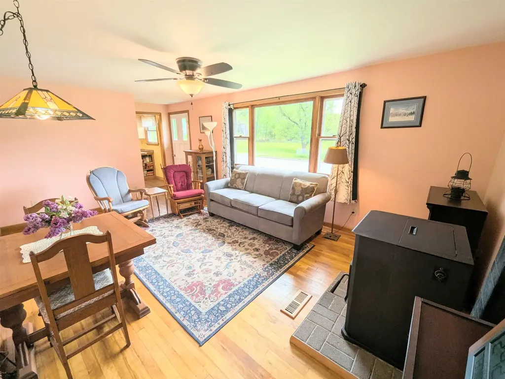 391 Concord Avenue St. Johnsbury VT 05819