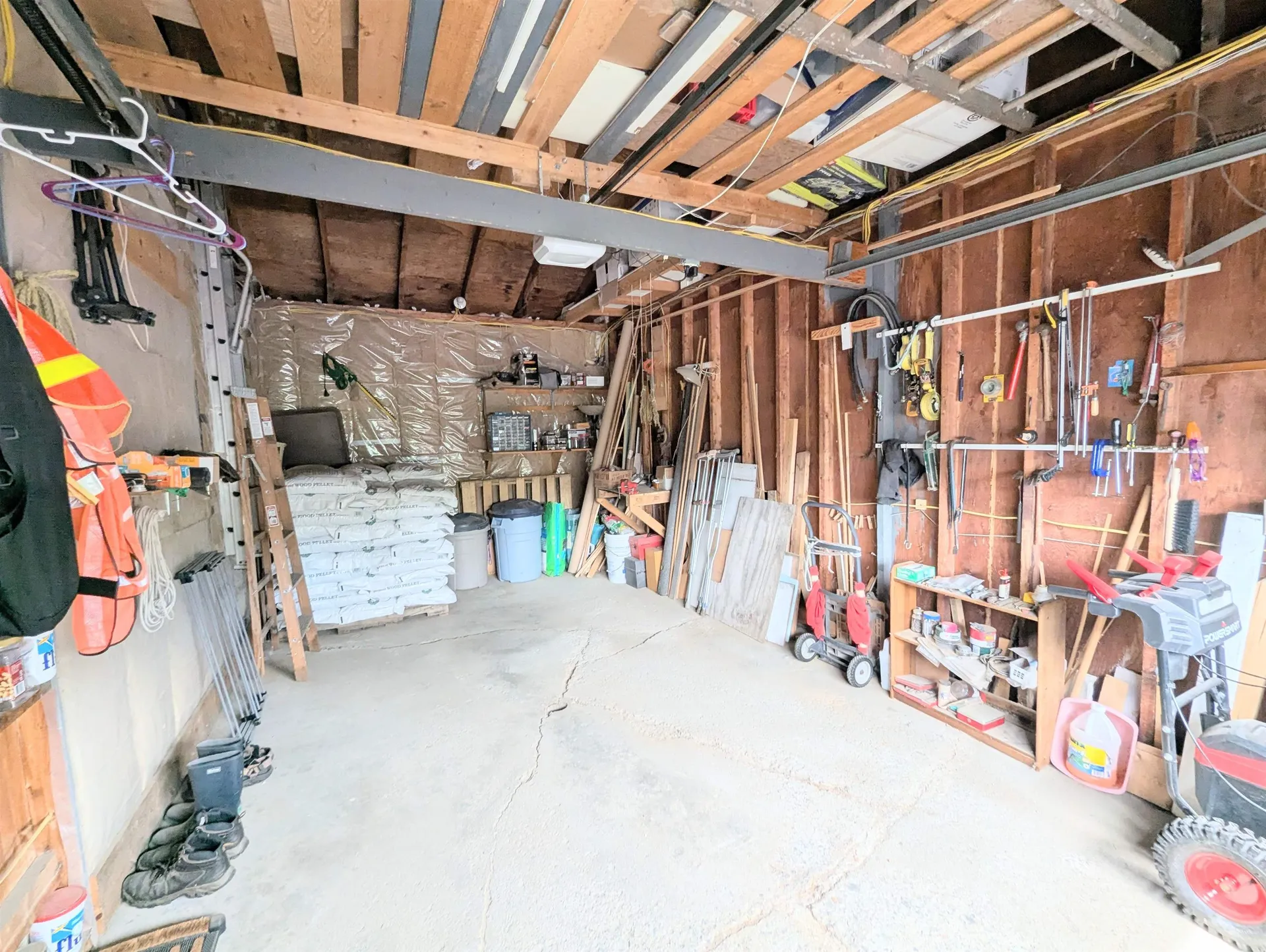 391 Concord Avenue St. Johnsbury VT 05819