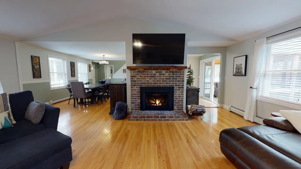 64 Carol Ann Way Conway NH 03860