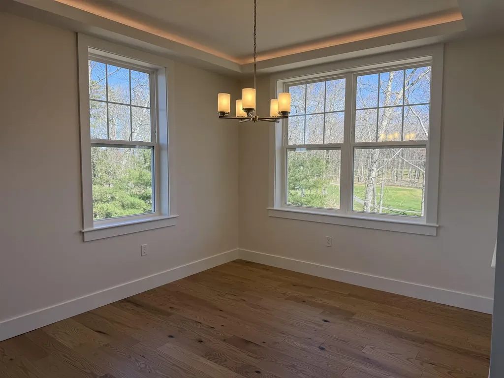 4 Longview Drive Atkinson NH 03811