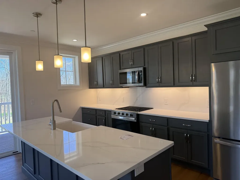 4 Longview Drive Atkinson NH 03811
