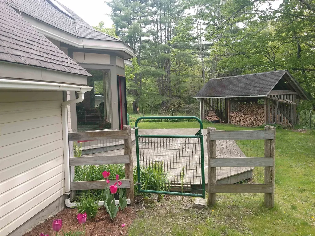 88 Falls Hill Road Tunbridge VT 05077