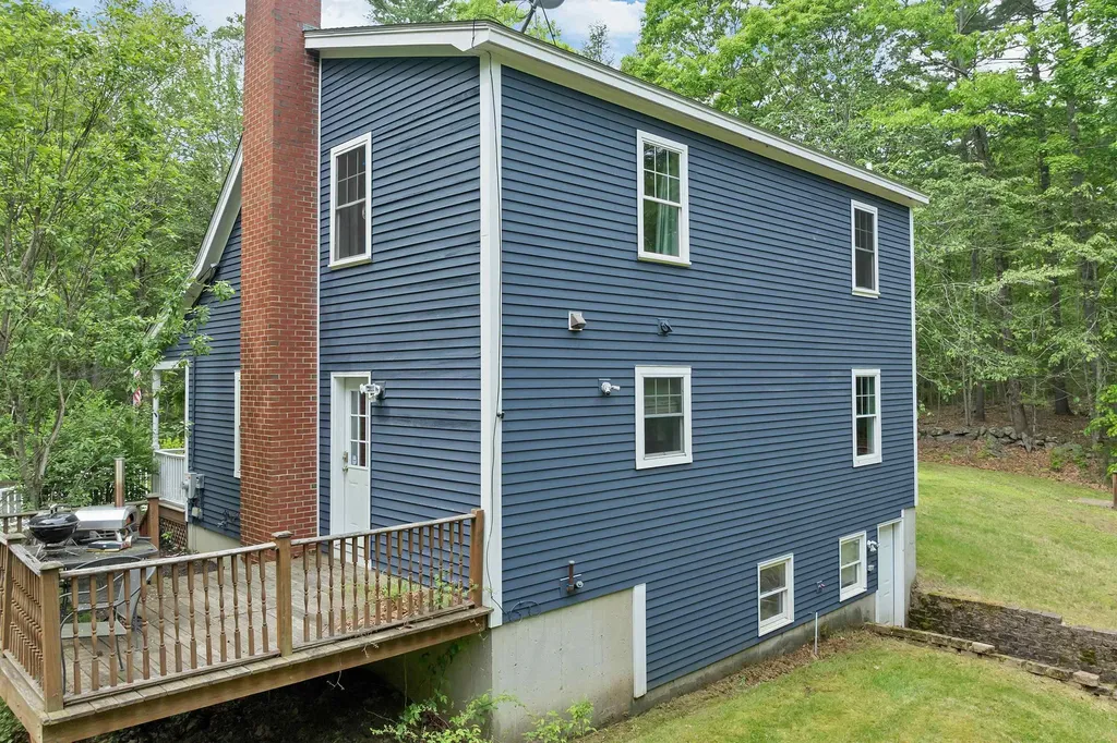 3 Pendergast Road Newmarket NH 03857