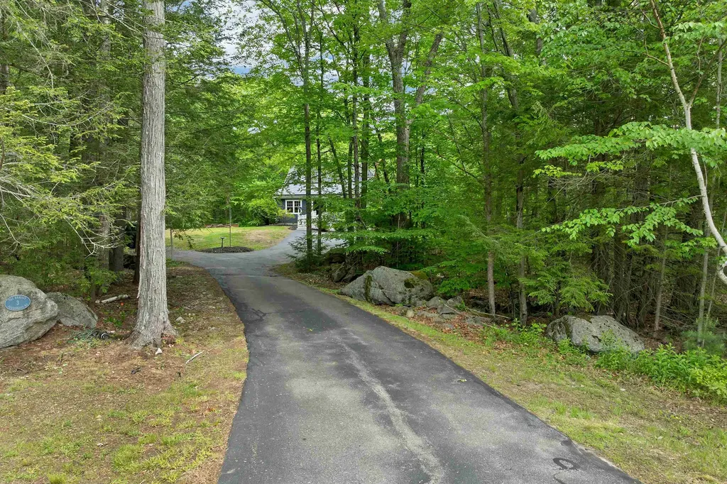 3 Pendergast Road Newmarket NH 03857