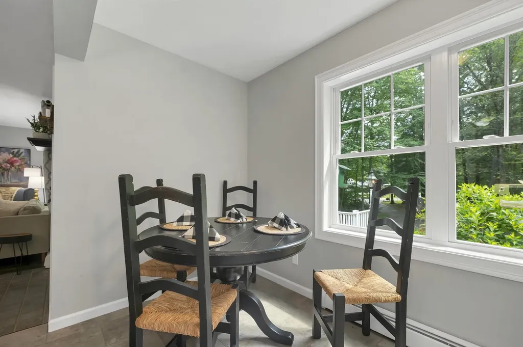 3 Pendergast Road Newmarket NH 03857