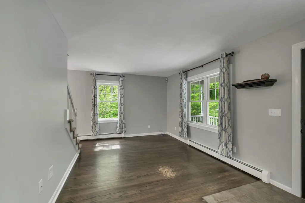 3 Pendergast Road Newmarket NH 03857