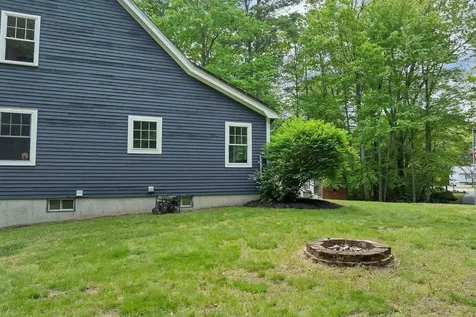 3 Pendergast Road Newmarket NH 03857