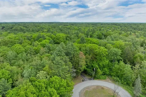 3 Pendergast Road Newmarket NH 03857